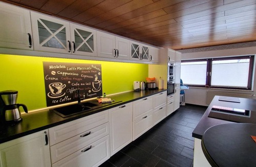 Stamsried Apartment | Apartment ∙ 3 bedrooms ∙ 10 guests