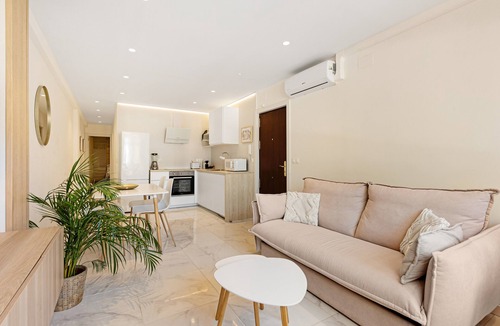 La Trinidad Apartment | Apartment 300 Meters from Málaga’s Historic Center