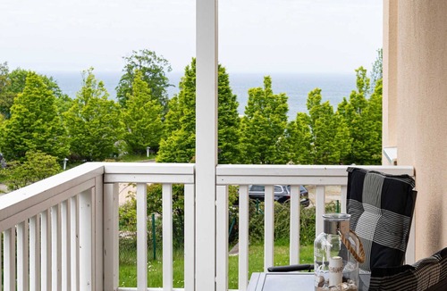 Gohren Villa | Apartment 4 - Fewos Altmann - Villa Bergfrieden