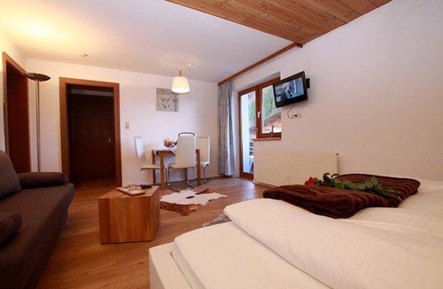 Bichlbach Apartment | Apartment ∙ 4 guests