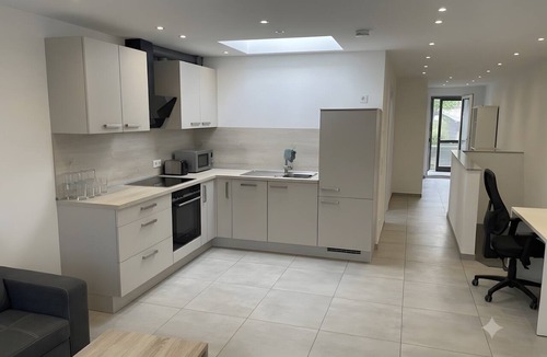 Erkelenz Apartment | Apartment '50 Qm City' with Private Terrace and Wi-Fi