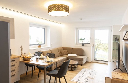 Muhlthal Apartment | Apartment ∙ 6 guests