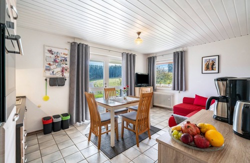 Muehlenbach Apartment | Apartment '60 sqm, 1 Bedroom' with Mountain View, Shared Terrace and Wi-Fi