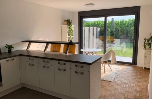Steisslingen Apartment | Apartment, adjacent is a new development area, is currently being developed.
