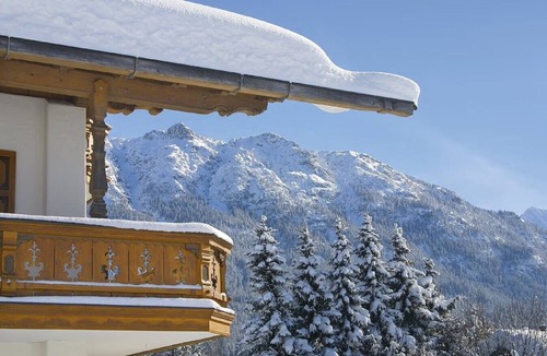 Kruen Apartment | Apartment "Adlerhorst" with Mountain View, Shared Garden & Wi-Fi