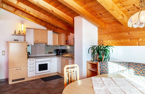 Gattererberg Apartment | Apartment "Ahornblick" with Mountain View, Wi-Fi & Balcony
