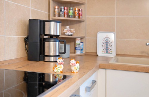 Ueberlingen Apartment | Apartment "Aida" with Private Garden and Wi-Fi