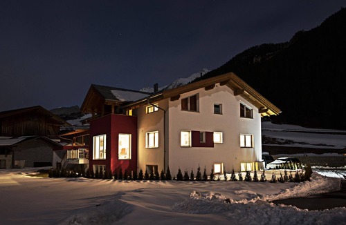 Pettneu am Arlberg Apartment | Apartment Alpenrose - Apartment Bella Monte
