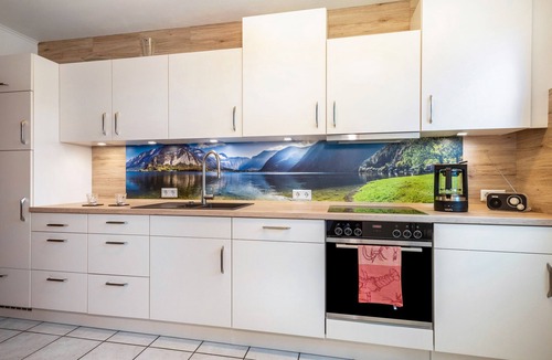 Oberreitnau Apartment | Apartment 'Alpenblick 5' with Mountain View, Private Terrace and Wi-Fi
