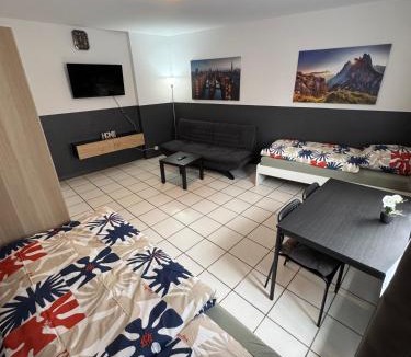 Hardterbroich-Pesch Apartment | Apartment am Hbf Mönchengladbach MG05 & MG06