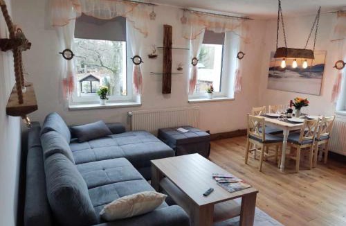 Bad Gottleuba-Berggiesshuebel Apartment | Apartment am Hofladen Hellendorf - Sächsische Schweiz by Interhome