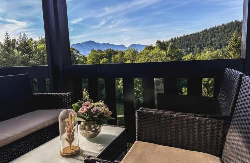 Resten Apartment | Apartment Am Obersalzberg by Interhome