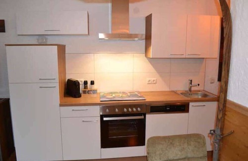 Weidach Apartment | Apartment "Andy's Bergblick" with Mountain View, Wi-Fi & Balcony