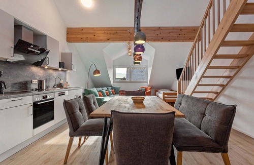 Ebersberg District Apartment | Apartment 'Appartment 12' with Shared Terrace, Shared Garden and Wi-Fi