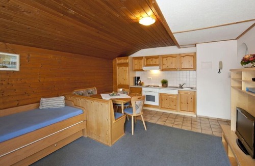 Hopfgarten Markt Apartment | Apartment Brixental in Hopfgarten im Brixental - 5 persons, 2 bedrooms