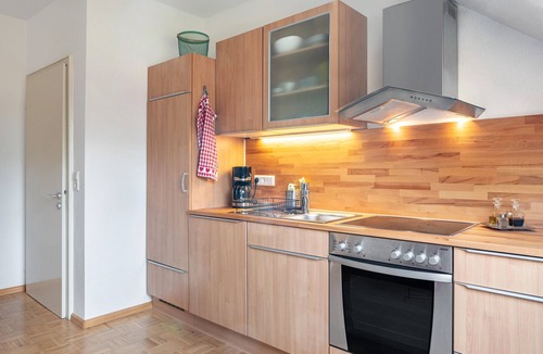 Biederbach Apartment | Apartment 'Auszeit Im Waldhaus' with Mountain View, Shared Garden and Wi-Fi