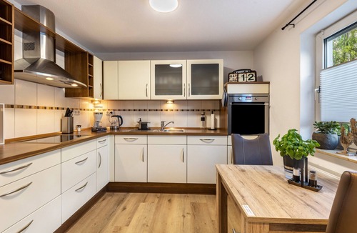 Eslohe Apartment | Apartment "Bachlauf Eslohe" with Mountain View, Private Terrace and Wi-Fi