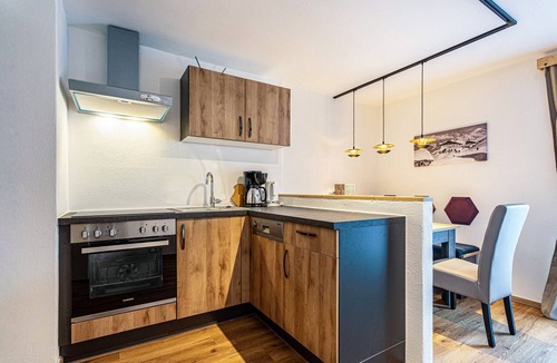 Niederau Apartment | Apartment 'Bergwelt A1' with Mountain View, Balcony and Wi-Fi