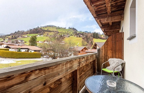 Niederau Apartment | Apartment 'Bergwelt A1' with Mountain View, Balcony and Wi-Fi