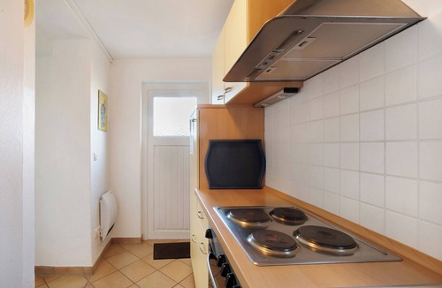Mickhausen Apartment | Apartment 'Birkethof - Studio' with Mountain View, Private Terrace and Wi-Fi