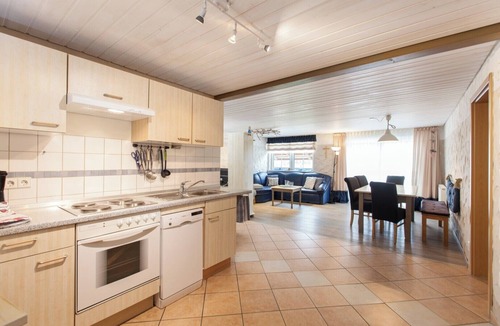 Ailingen Apartment | Apartment Bordeaux, 65sqm, 2 bedrooms, max. 4 persons