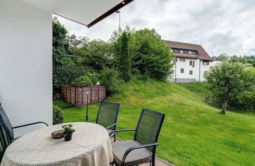 Kniebis Apartment | Apartment C, 45 sqm with Private Terrace, Shared Garden and Wi-Fi