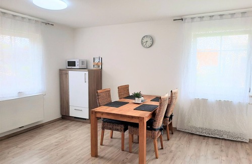 Burgau Apartment | Apartment central location approx. 57 m², nevertheless in the green paradise