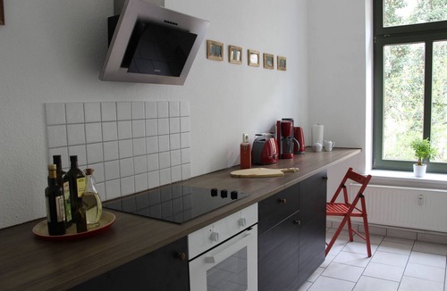 Zentrum-Nord Apartment | Apartment-Comfort-Private Bathroom-Kurt-Schumacher-Str. 21