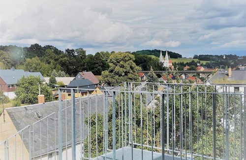 Neuwilthen Apartment | Apartment "Daffodil" - Apartments Gutshof Schirgiswalde