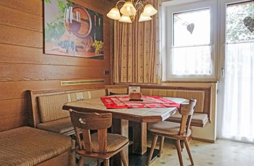 Plangeross Apartment | Apartment Daheim – Wildspitz by Interhome