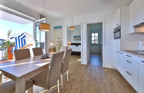 Boergerende-Rethwisch Apartment | Apartment 'Dünenrose 04 Wolkenlos' with Sea View, Balcony and Wi-Fi