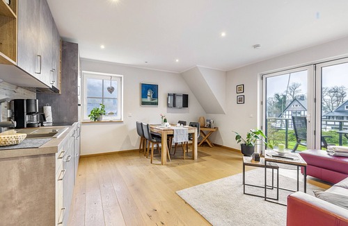 Kickenbach Apartment | Apartment 'Ferienwohnung Nachtigal C, 50qm' with Mountain View, Shared Terrace and Wi-Fi