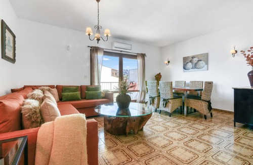 Moraira Apartment | Apartment 'De Moraira' with Sea View, Wi-Fi and Air Conditioning