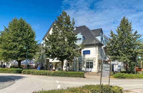 Ostseebad Boltenhagen Apartment | Apartment 'Residenz Seestern' with Sea View, Balcony and Wi-Fi