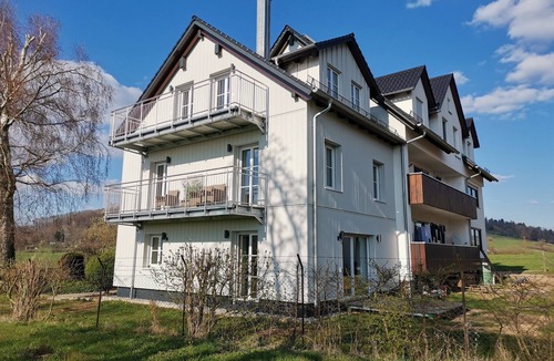 Weissenburg in Bayern Condo | Apartment (80sqm) with balcony (10sqm) 2km away from Weißenburg