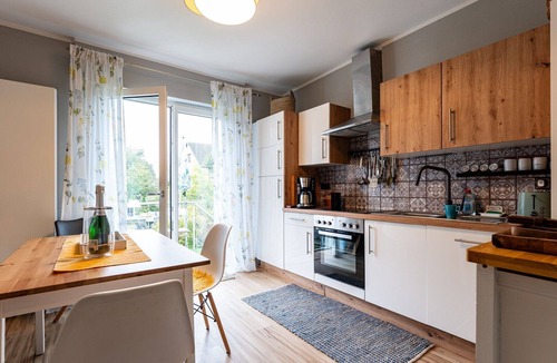 Moehnesee Apartment | Apartment 'Deluxe 83qm' with Shared Terrace, Shared Garden and Wi-Fi