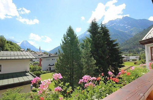 Pettneu am Arlberg Apartment | Apartment Diana by Interhome