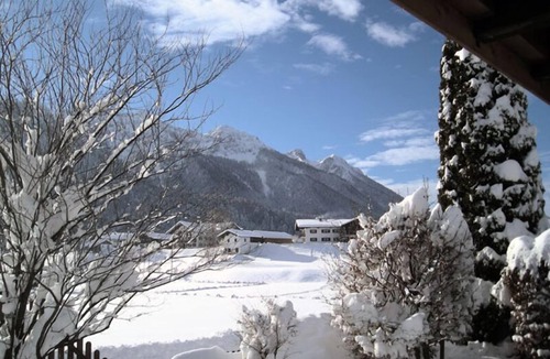Inzell Apartment | Apartment Enzian for 3 persons with balcony, bedroom, kitchen, 60 sqm