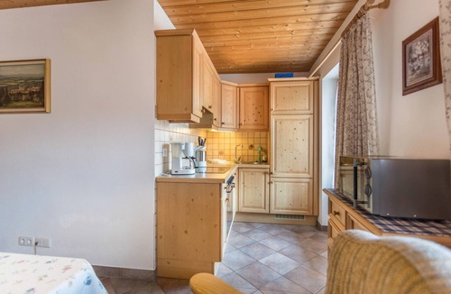 Fischbachau Apartment | Apartment 'Enzian' with Mountain View, Balcony and Wi-Fi
