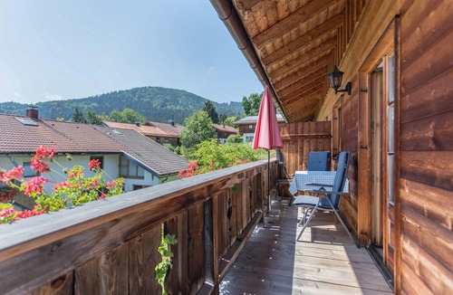 Fischbachau Apartment | Apartment 'Enzian' with Mountain View, Balcony and Wi-Fi