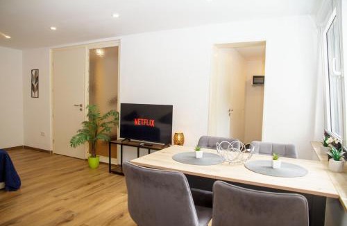 Dortmund Apartment | Apartment für 3, 2 Boxspringbetten, Internet & Parkplatz