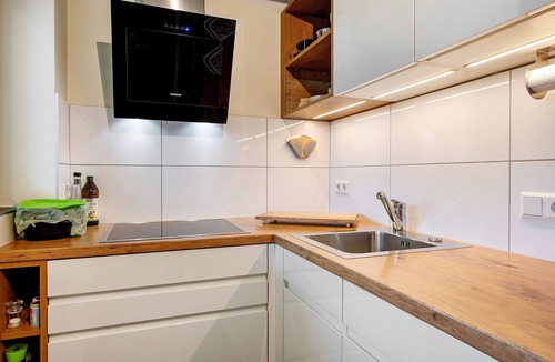 Staufen im Breisgau Apartment | Apartment 'Frölich' with Private Terrace, Garden and Wi-Fi
