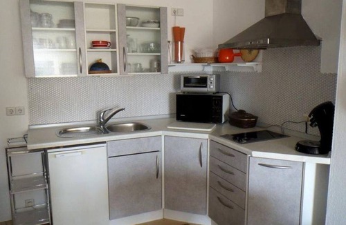 Wasserburg Apartment | Apartment 'Ferienwohnung Haus Amann' with Private Terrace, Shared Garden and Wi-Fi