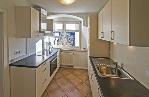 Lindau Apartment | Apartment 'Ferienwohnung S5' with Wi-Fi