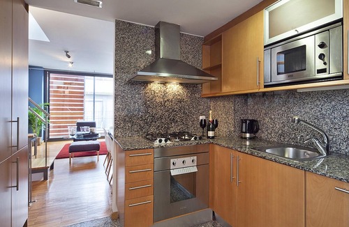 El Putget i Farro Apartment | Apartment featuring a private terrace near Park Güell