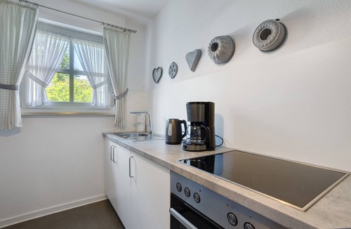 Amecke Apartment | Apartment 'Ferienwohnung Riedel' with Balcony and Wi-Fi