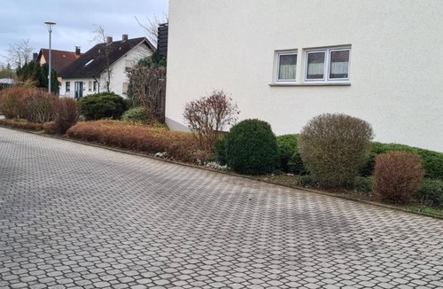 Staffelstein Apartment | Apartment 'Ferienwohnung Markert' with Private Terrace, Shared Garden and Wi-Fi