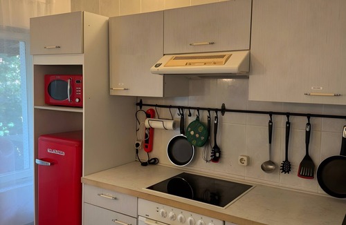 Steffin Apartment | Apartment 'Ferienwohnung Rothentor2' with Private Terrace and Wi-Fi