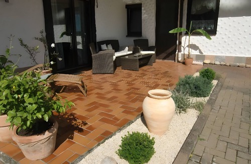 Hornberg Apartment | Apartment 'Ferienwohnung Uli Schätzle' with Mountain View, Private Terrace and Wi-Fi