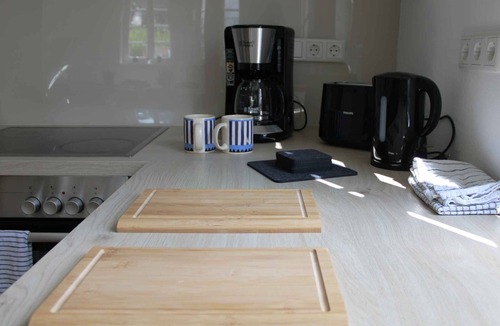 Eslohe Apartment | Apartment 'Ferienwohnung' with Private Terrace, Private Garden and Wi-Fi
